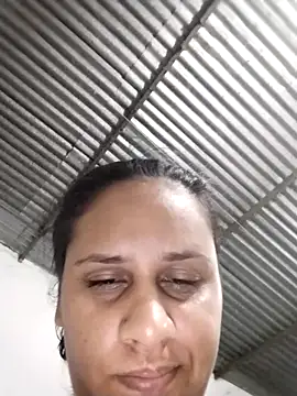 Snapshot of Andreita_95 chatting on May 2026 10:01:01 AM Andreita 95 online show from May 2026 10:01:01 AM