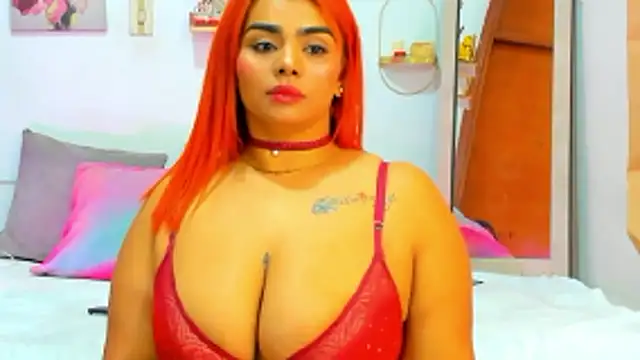 AnahiSmitth online show from January 2026 05:26:01 PM