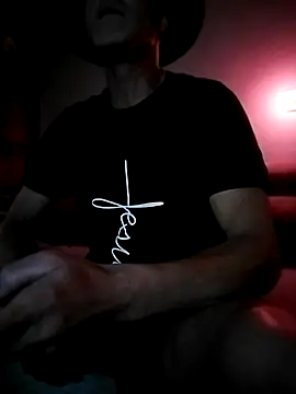 CrestedNotch online show from April 2026 04:48:01 AM