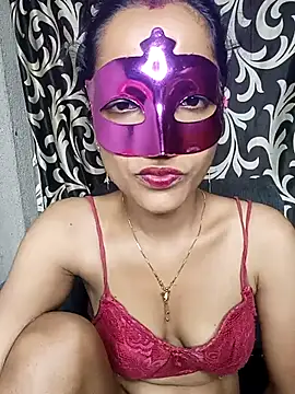 REVA DARLING online show from April 2026 06:10:01 PM