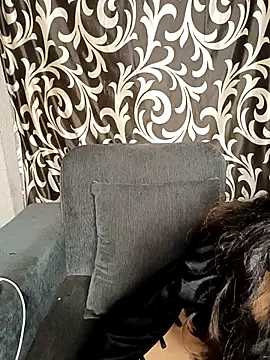 Snapshot of REVA_DARLING chatting on April 2026 03:39:01 PM REVA DARLING online show from April 2026 03:39:01 PM
