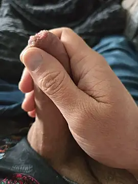 ruffuuss online show from April 2026 04:04:01 PM