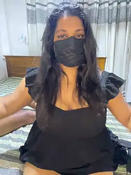 NOORA-GIRL online show from March 2026 02:38:02 AM