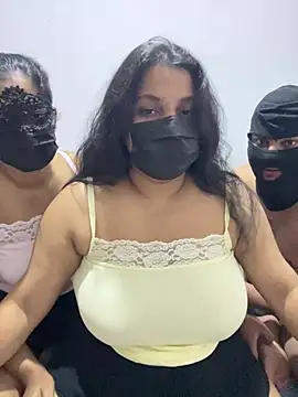 NOORA-GIRL online show from July 2026 05:38:01 PM
