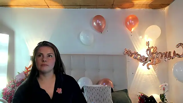 Snapshot of anny_sweet72 chatting on January 2025 01:30:02 PM anny sweet72 online show from January 2025 01:30:02 PM