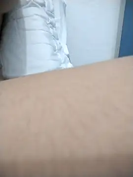 kBossgirls online show from December 2025 07:10:01 PM