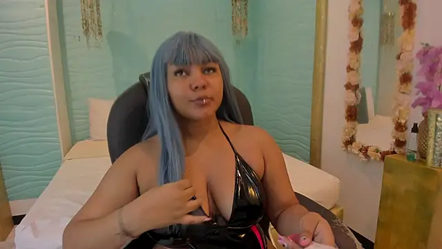 Snapshot of cherry_chel chatting on May 2026 09:33:02 PM cherry chel online show from May 2026 09:33:02 PM