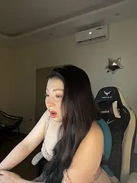 Snapshot of MiMi_0293 chatting on June 2026 02:04:01 PM MiMi 0293 online show from June 2026 02:04:01 PM