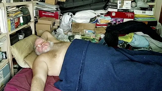 hadeszeuss2 online show from December 2024 05:58:01 PM