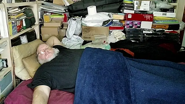 hadeszeuss2 online show from January 2025 09:15:02 PM