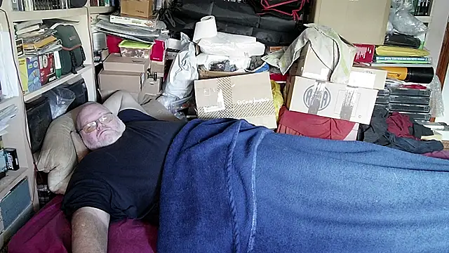 hadeszeuss2 online show from February 2025 02:21:02 PM