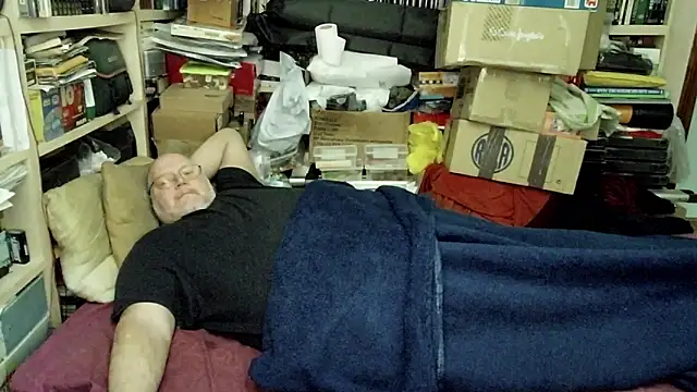 hadeszeuss2 online show from February 2025 06:04:01 PM