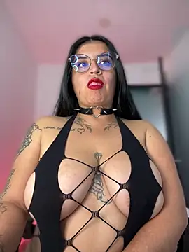 Devilsweet17 online show from March 2026 10:32:01 PM