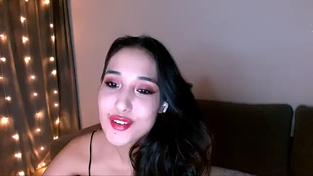 Snapshot of Li_noen chatting on January 2025 02:25:01 AM Li noen online show from January 2025 02:25:01 AM