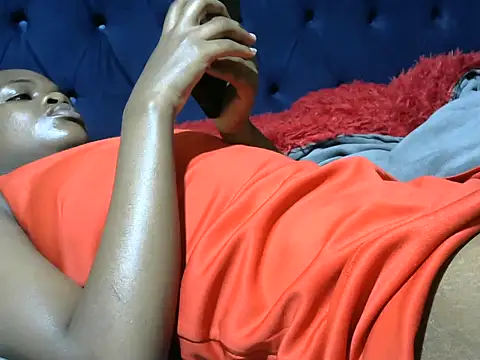 Creamy dolly online show from March 2026 09:33:01 PM