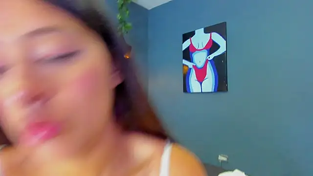 Hannah Miller   online show from February 2025 05:36:01 PM