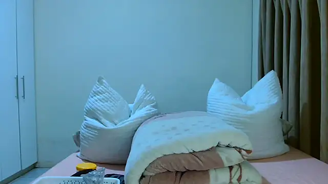 ALEXABOUJEE95 online show from February 2026 03:51:02 AM