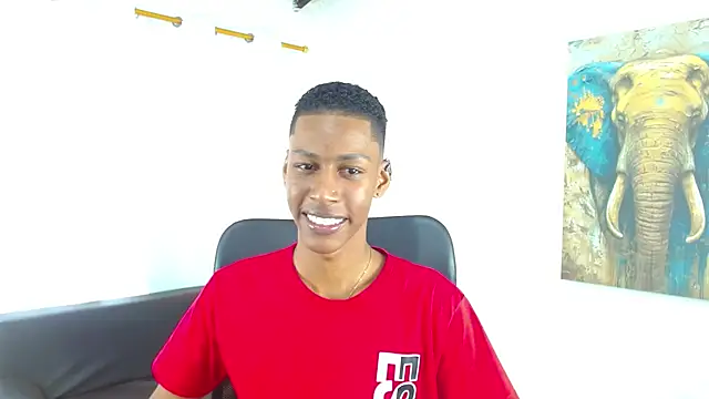 maiki18  online show from February 2026 08:34:01 PM