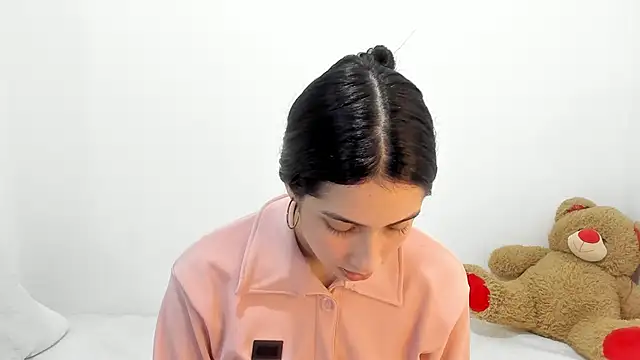 Snapshot of ericbana__ chatting on February 2025 03:58:02 AM ericbana online show from February 2025 03:58:02 AM