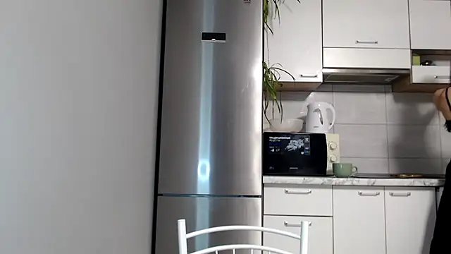 SierraSky  online show from January 2025 06:10:02 PM