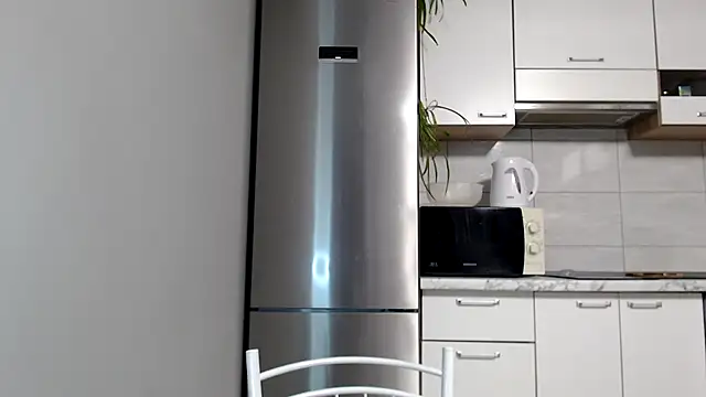 SierraSky  online show from March 2025 06:11:02 PM