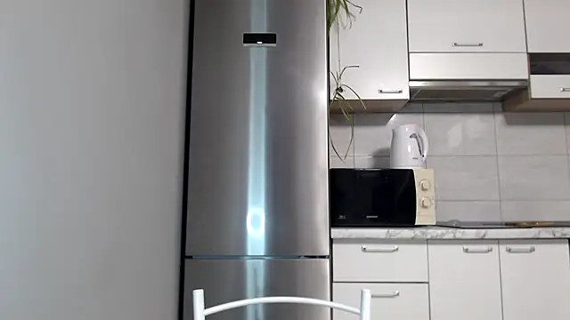 SierraSky  online show from February 2026 06:09:01 PM