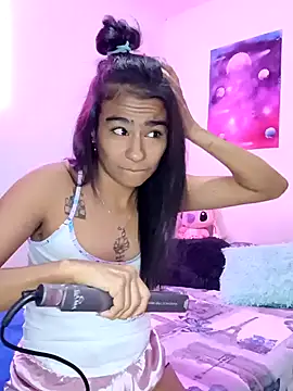 Leslly  online show from January 2025 12:28:02 AM