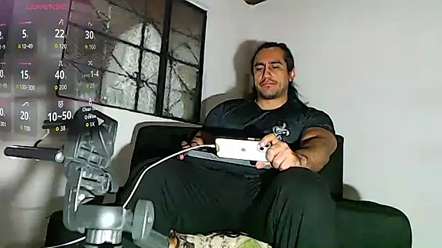 willian m777 online show from January 2026 03:23:01 AM