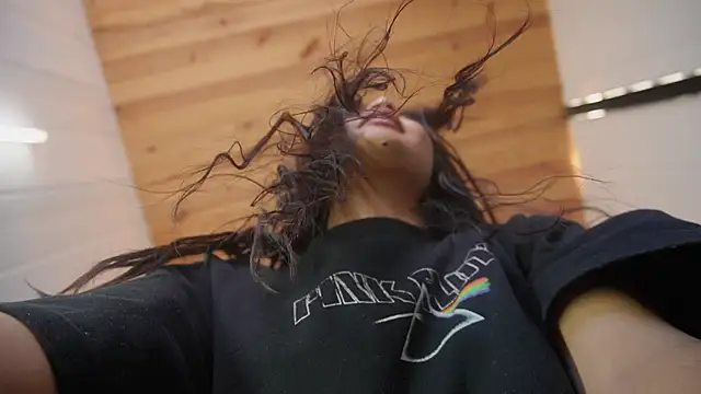 Snapshot of Feetgirl01 chatting on January 2025 12:56:01 PM Feetgirl01 online show from January 2025 12:56:01 PM