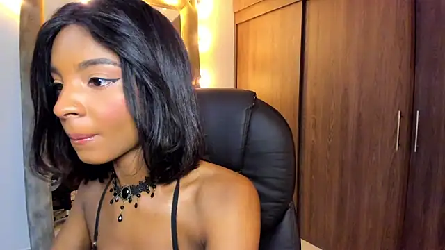 alikahouston4 online show from November 2025 06:35:02 AM