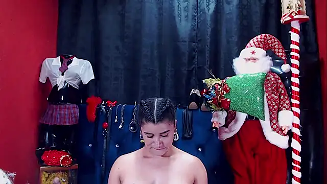 Hannamariana online show from December 2025 09:04:02 AM