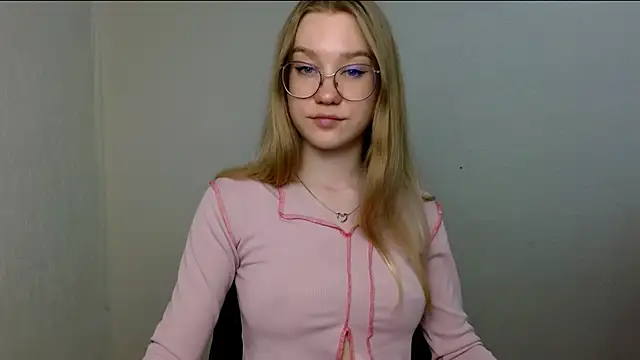 cindi hot online show from June 2026 02:32:01 PM