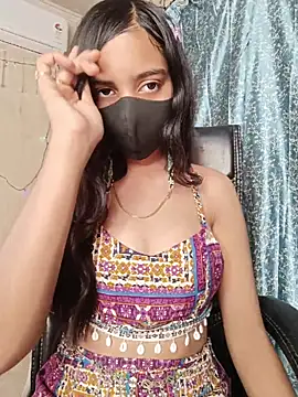 Snapshot of Parinaaz18 chatting on May 2026 12:51:02 AM Parinaaz18 online show from May 2026 12:51:02 AM