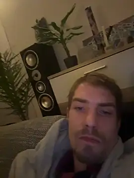 Snapshot of KidoXVII chatting on November 2025 05:10:01 AM KidoXVII online show from November 2025 05:10:01 AM