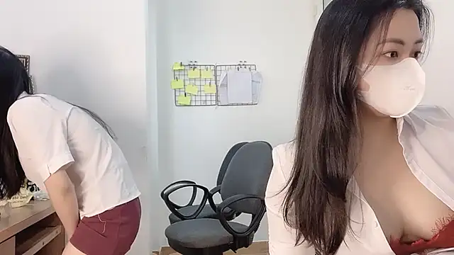 Bamboo Swetie online show from February 2025 04:09:02 AM