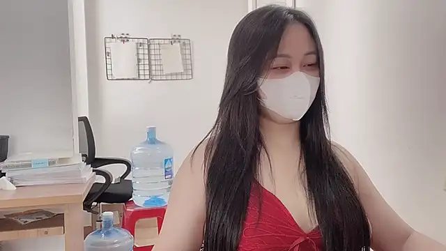 Bamboo Swetie online show from October 2025 03:05:02 AM