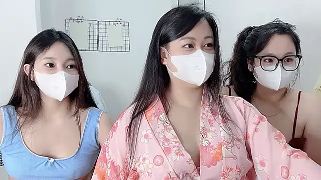 Snapshot of Bamboo_Swetie chatting on January 2026 04:44:01 PM Bamboo Swetie online show from January 2026 04:44:01 PM