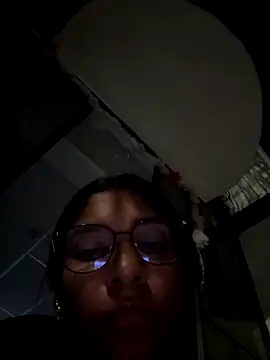 Sofythom1 online show from March 2026 05:48:01 AM