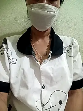 Snapshot of YunLem chatting on March 2025 03:24:01 PM YunLem online show from March 2025 03:24:01 PM