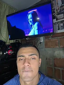 Snapshot of Stiven-Bell chatting on February 2025 01:29:01 AM Stiven-Bell online show from February 2025 01:29:01 AM