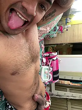 Snapshot of Stiven-Bell chatting on February 2025 07:38:01 PM Stiven-Bell online show from February 2025 07:38:01 PM