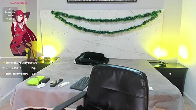 LAYLATAYLOR  online show from December 2024 12:06:01 PM