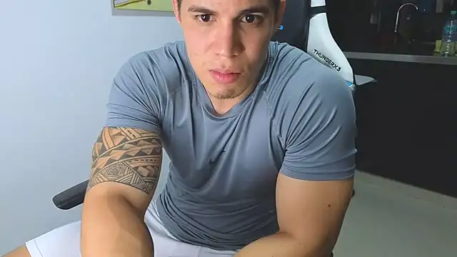 Ethanstill1 online show from February 2025 03:00:02 AM