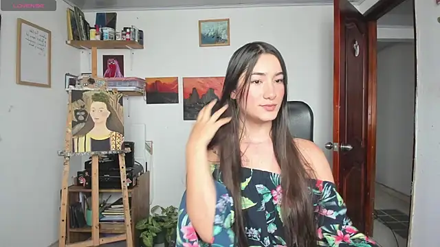 Snapshot of Amelie__88 chatting on December 2025 09:09:01 PM Amelie 88 online show from December 2025 09:09:01 PM