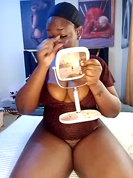 Cherriikenzie online show from October 2025 10:36:01 AM