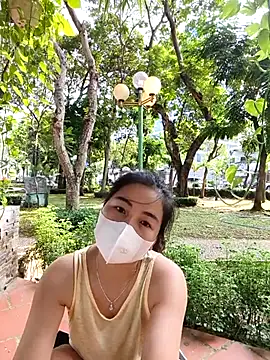 lyna bl online show from April 2026 01:42:02 AM