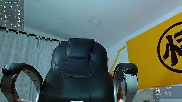 Snapshot of Matthew_Boy_ chatting on January 2025 05:09:01 AM Matthew Boy online show from January 2025 05:09:01 AM