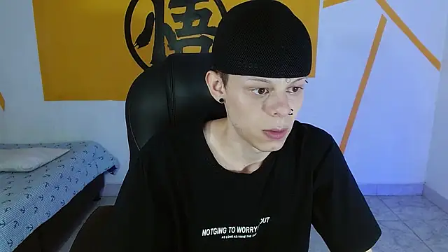 Snapshot of Matthew_Boy_ chatting on February 2025 11:34:02 AM Matthew Boy online show from February 2025 11:34:02 AM