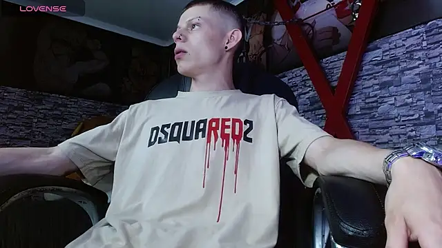 Snapshot of Matthew_Boy_ chatting on March 2025 09:35:01 PM Matthew Boy online show from March 2025 09:35:01 PM