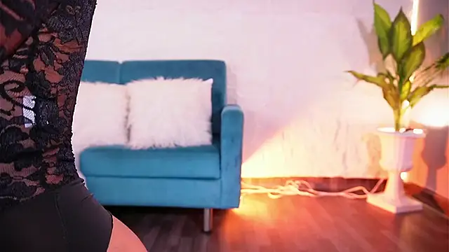 CailynBrowm online show from March 2026 04:07:01 AM